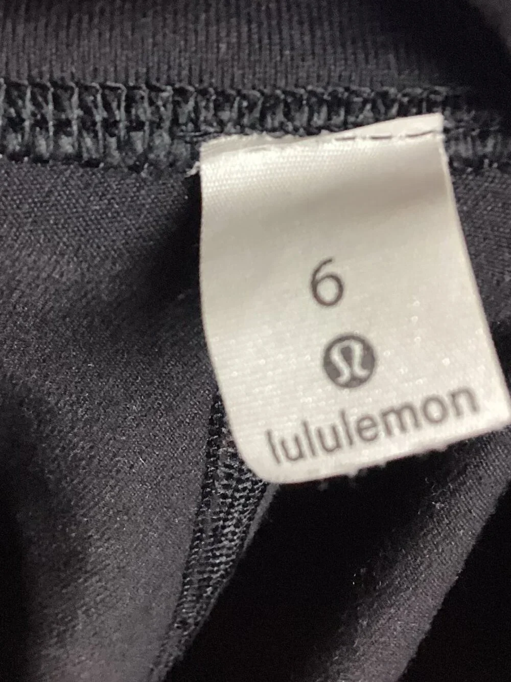 Lululemon black leggings 6
